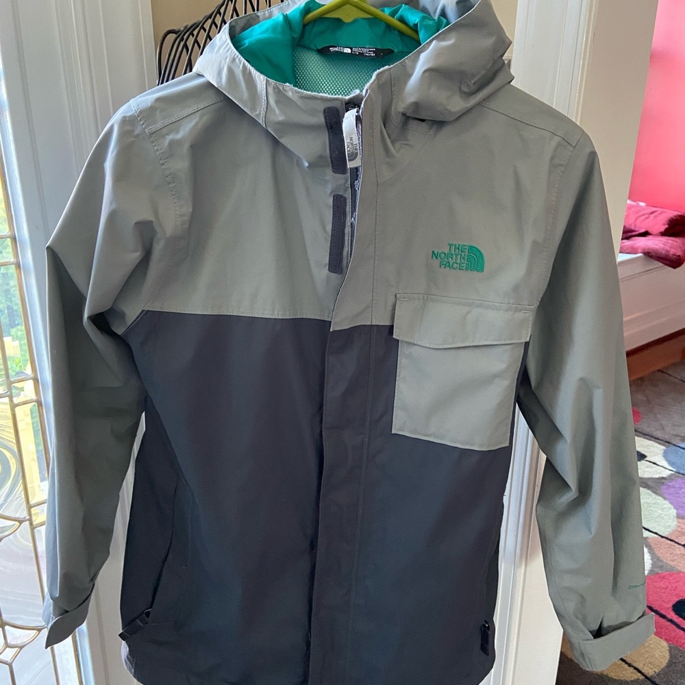 Kids northface shell jacket